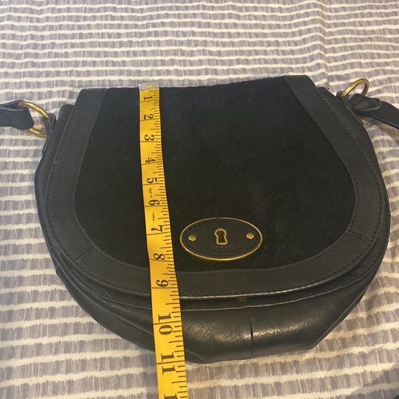 EUC Black Fossil Crossbody Bag - Picture 6 of 8